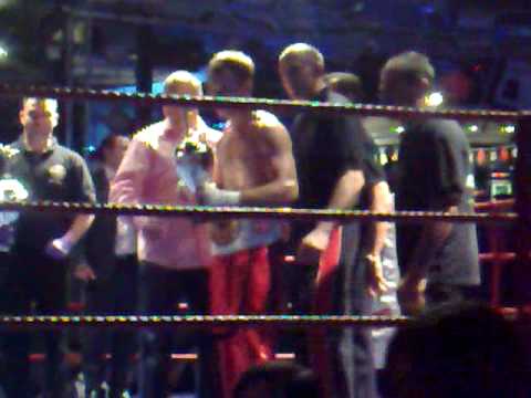 ashley k.o's yankeee 34 secss :D