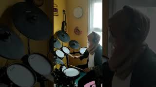 Download lagu DJ HAREUDANG. Drum cover #batikindonesia #indonesiansong #outerbyayarajawa mp3 Download lagu DJ HAREUDANG. Drum cover #batikindonesia #indonesiansong #outerbyayarajawa mp3