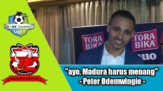 Download lagu ketika peter odemwingie rindu madura united - 'ayo, madura harus menang'   suporter berhar mp3