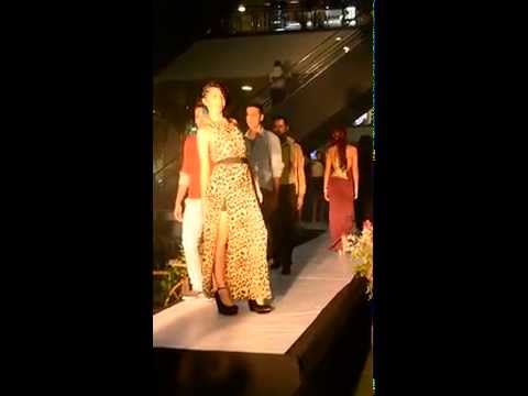 Cierre pasarela Bella 2014 Gregorio Rey