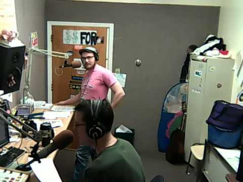 YES-FM Entertainment News Thursday 11/6/14