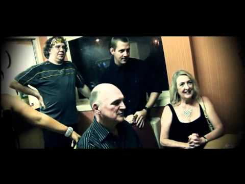 Total Ambition by Wayne Fox - www.MJMMagic.com