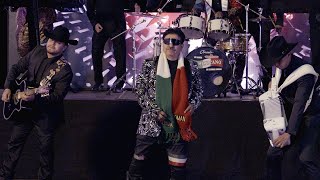 Qué Bonita Nena Lyrics English Translation