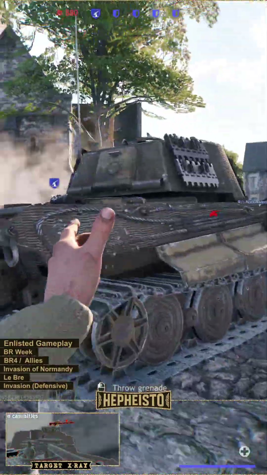 Assaulter eliminates Panzer Tiger II (H) with Explosion Pack