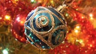 Demis Roussos -  Les Anges Dans Nos Campagnes (Gloria In Excelsis Deo)