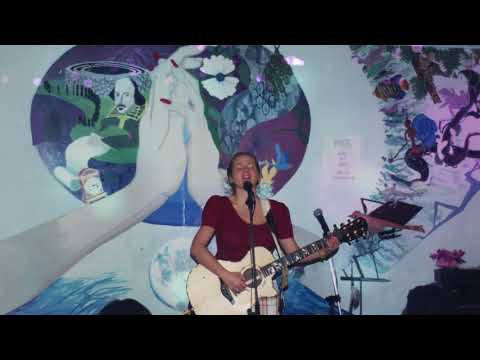 Video thumbnail for Daddy (Live)