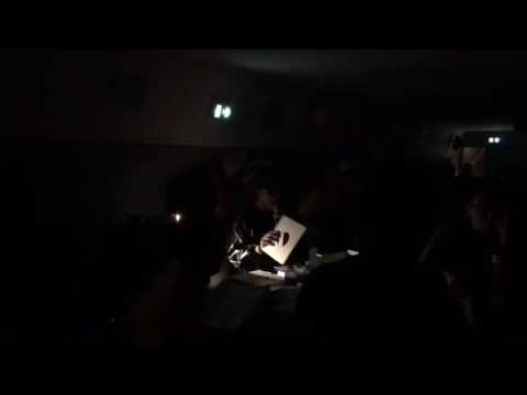 Ras Digby in session / play Burning Spear / Black Soul Dubplate