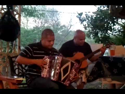 Linda Morenita by Alex Perez & Manuel Rendon Jr