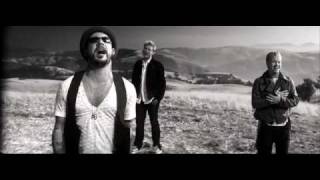 Backstreet Boys - Helpless When She Smiles (official video)