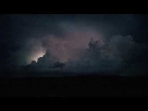 Muita chuva muito forte para o lado de cá de Trindade Pernambuco Olha o vídeo até o final!!