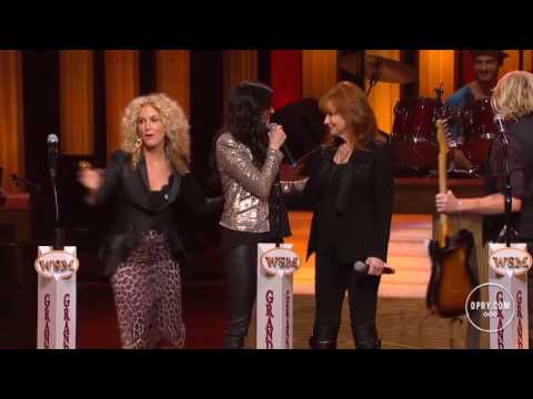 Little Big Town Invited to be Opry Members - Inductions by Reba McEntire