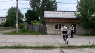 preview picture of video 'andrei melinte all street riding'