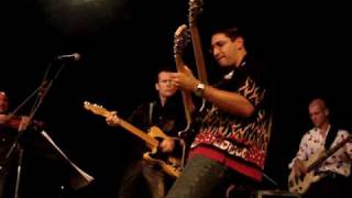 MOOT DAVIS - GO DOWN ALONE