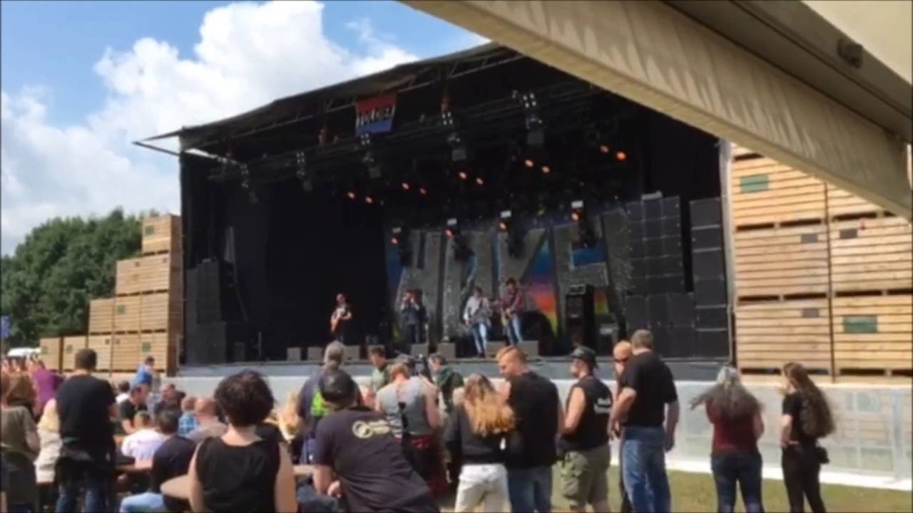 Travelin’ Band (CCR tribute)