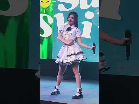 230813  (Alice Fancam) Peach You - Kimiwa Sunshine @ Peach Stay - The Street Ratchada
