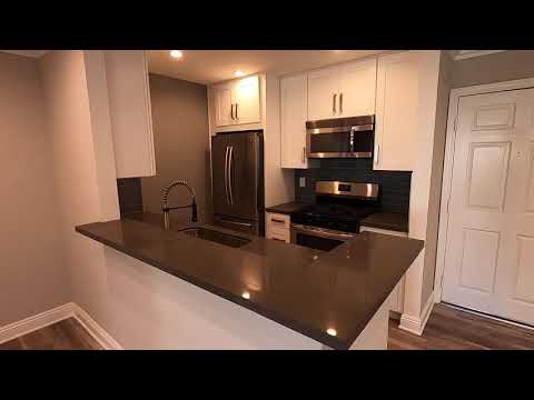 PL9390 - Upper Studio Apartment For Rent (Studio City, CA)