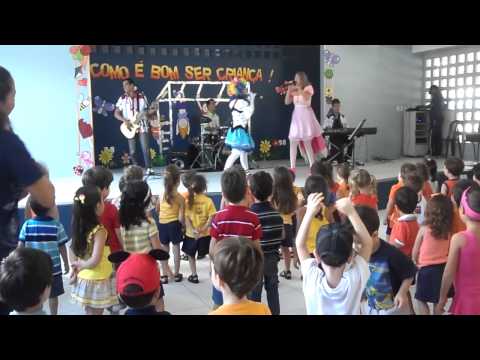 Palhaça Jujuba e Jujubanda - Baratinha