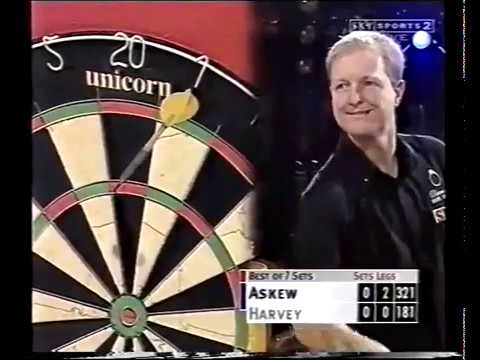 Dave Askew on fire. Unstoppable darts - including 9 darter attempt and 161 checkout