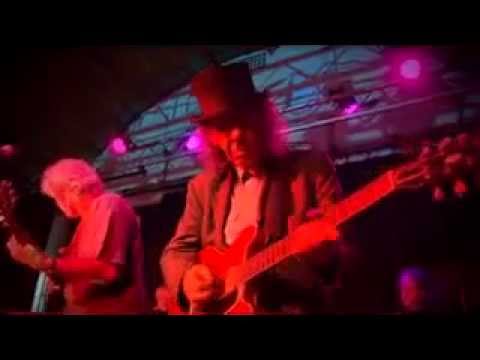 Nick Woodland: Trailer - (Live 2010 with SAHARA)