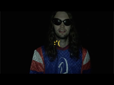 LORD PUSSWHIP  - SVEIGÐ (PROD. ALFREÐ DREXLER)