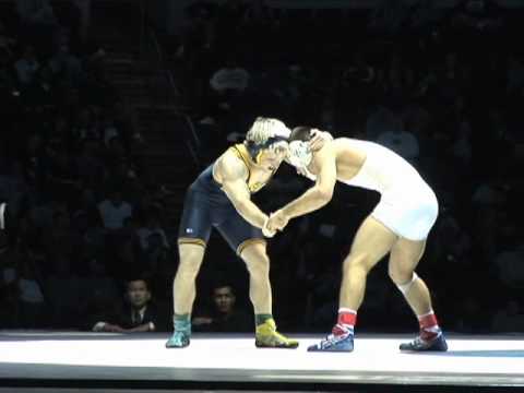 CIF Wrestling - West vs Pasani - 135 lbs.