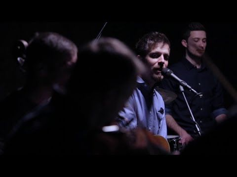 Szabó Balázs Bandája - Bájoló (Hasonlatok)