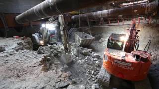 Hitachi ZX 135 US-5 excavator specs & dimensions (2013