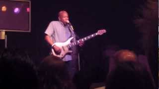 Nathan East 101 Eastbound Solo Version (Bass Player Live 2012)