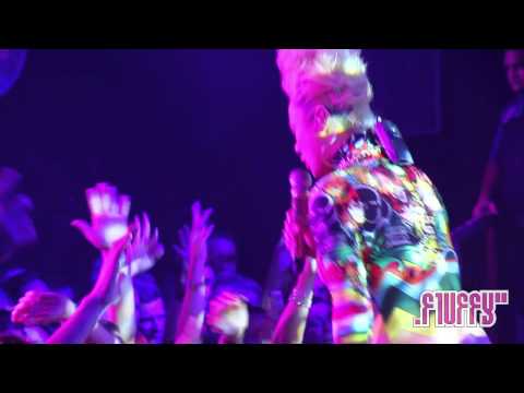 Sneaky Sound System LIVE - I Love It