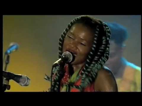 Sally Nyolo Multiculti (Live)