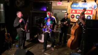 Sonny George of the Planet Rockers tearing up Wynn Stewart&#39;s 1958 &quot;Come-On&quot;