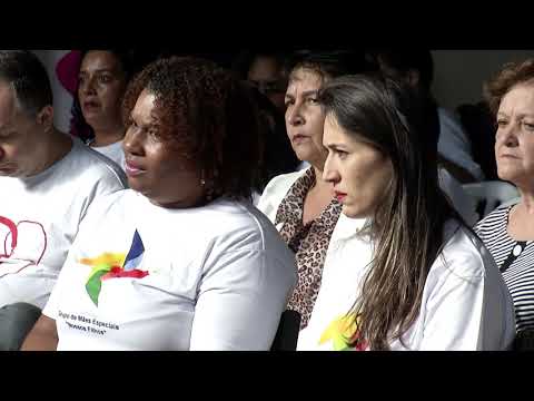 Sessão solene homenageia mães que promovem inclusão de pessoas com deficiência