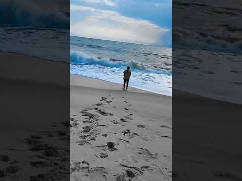 The beach is calling and I must go.