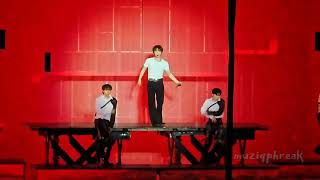 Download lagu Trigger (Dino solo) & Gemini (Jun solo) - Seventeen 세븐틴 (_NEW in Singapore 260307) mp3