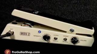 Video thumbnail for Fulltone Mini Deja Vibe 2 by ProGuitarShopDemos
