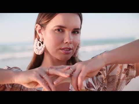 Discover our new spring Curve collection now.