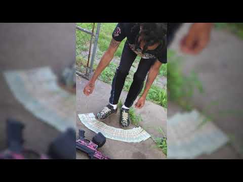 Shroomi Pluto - Racks prod. by @realleek_