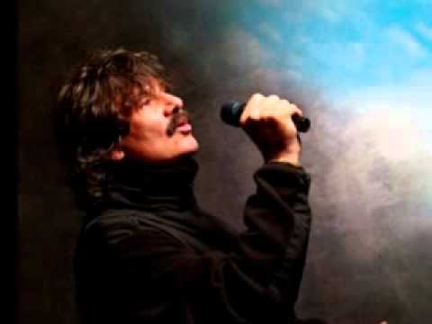 Burton Cummings - Dream Of A Child