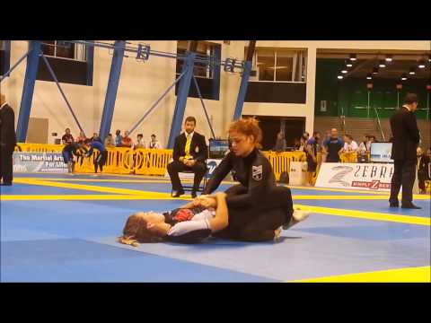 2013 Worlds No-GI Black Belt Absolute - Luiza Monteiro Moura VS Ana Carolina Merlo Vidal Lebre