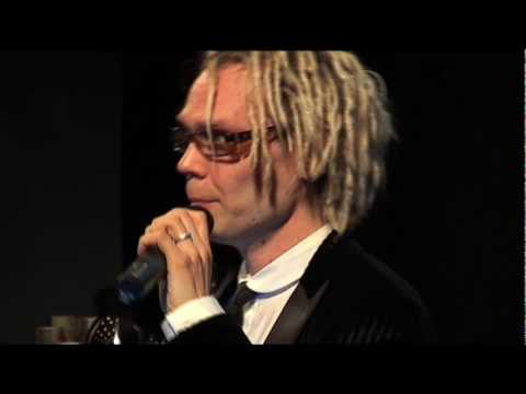 TEDx Helsinki II - Jufo Peltomaa - Singulariteetin vaikutus Euroopan talousalueeseen