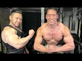本当は誰にも教えたくなかった最強に効く胸トレを教えます
