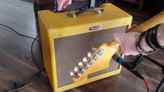 Video thumbnail for Fender Blues Junior Lacquered Tweed - Limited Edition by Clem Buckley Guitar