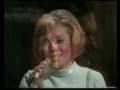 Lesley Gore sings "Hello Young Lovers" & "Didn ...