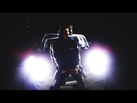 HALÓ (Official Music Video)