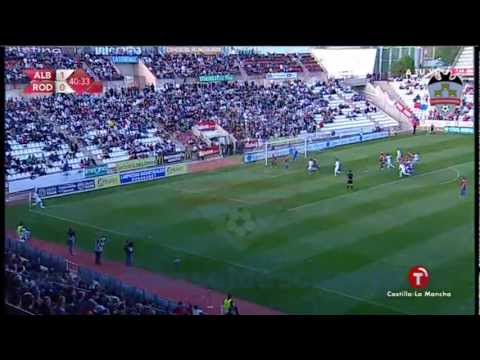 2ªB 2011/2012: Albacete 3-0 La Roda. Gol de Curto