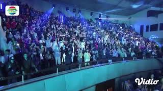 Download lagu Hari Bersamanya - Sheila On 7 | Konser Raya 24 Indosiar mp3