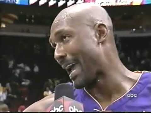 Karl Malone: Leading the Lakers over Yao Ming and the Rockets (2004 Playoffs, 30 points)
