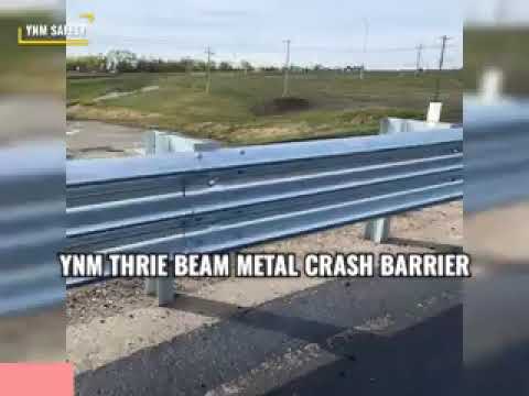 Thrie Beam Metal Crash Barrier