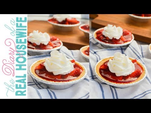 download lagu mp3 mp4 Mini Strawberry Pies, download lagu Mini Strawberry Pies gratis, unduh video klip Mini Strawberry Pies