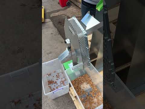 Kadıoğlu C10 PRO ve Boost500z Kabuk Ayırma Makinesi ile Ceviz ve Badem Kırma İşlemi